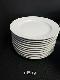 Williams Sonoma Everyday dinnerware White Large Set
